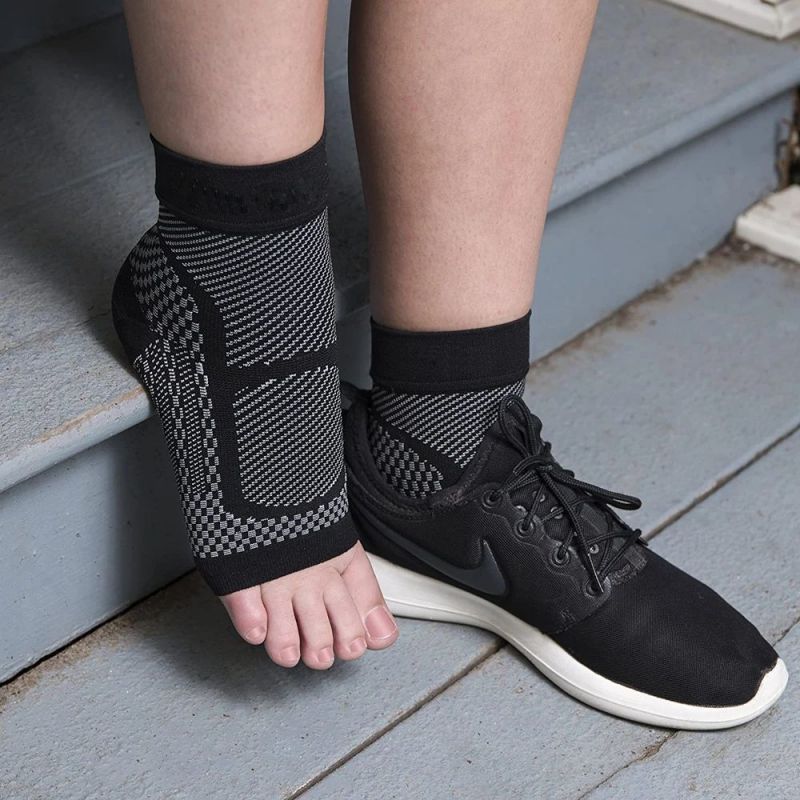 1 زوج الرياضة الكاحل دعم هدفين - مراجعة Ankle Brace Support وسعره
